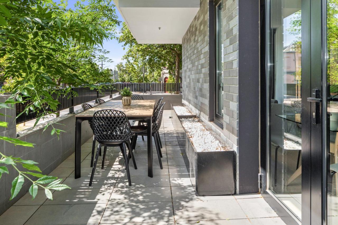 Palmerston St Apartments By Urban Rest Melbourne Bagian luar foto