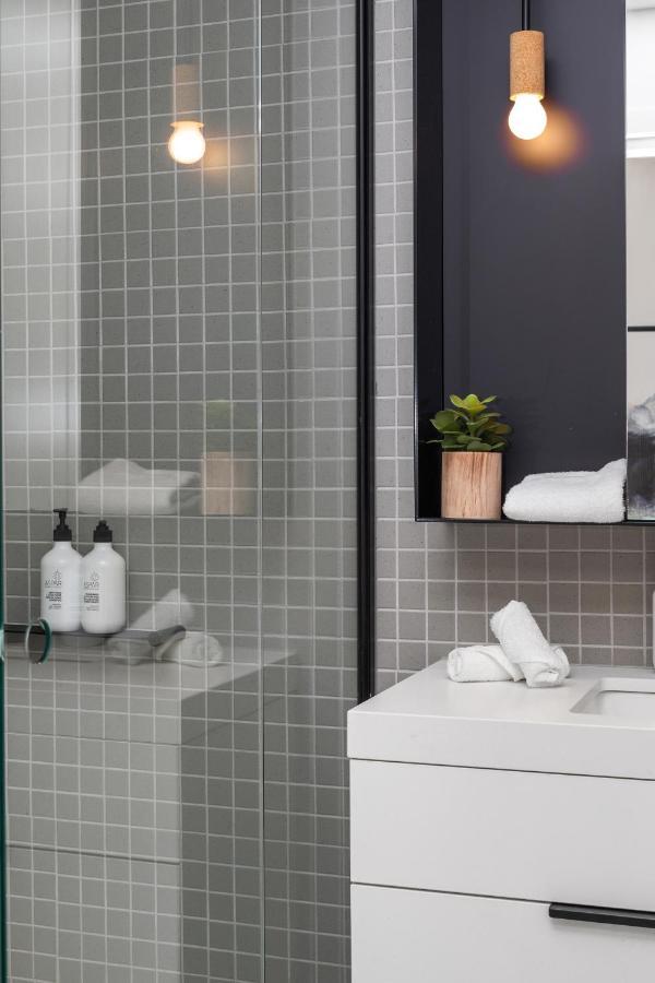 Palmerston St Apartments By Urban Rest Melbourne Bagian luar foto